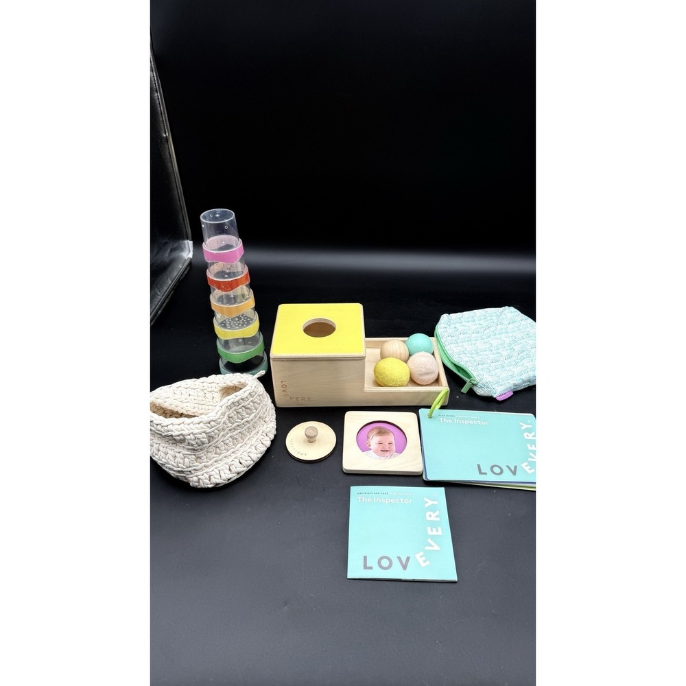 Lovevery Inspector Play Kit Months 7-8, Incomplete Setβ